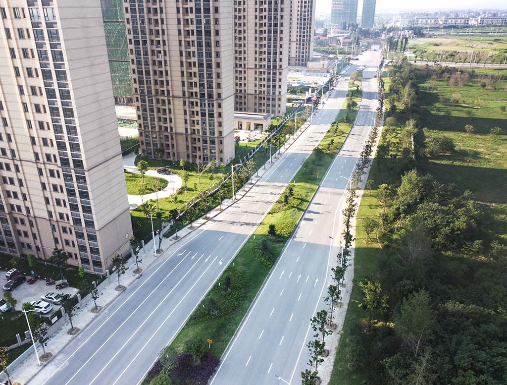 樊西新区产业一路新建工程