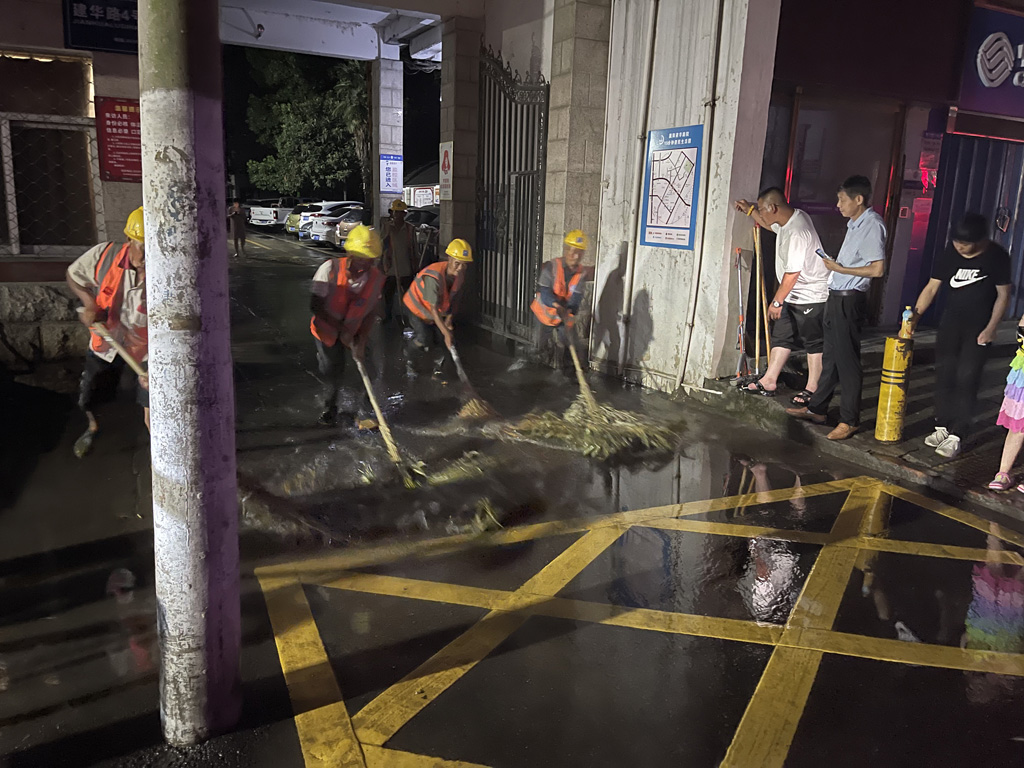 狼人无码精华av午夜精品