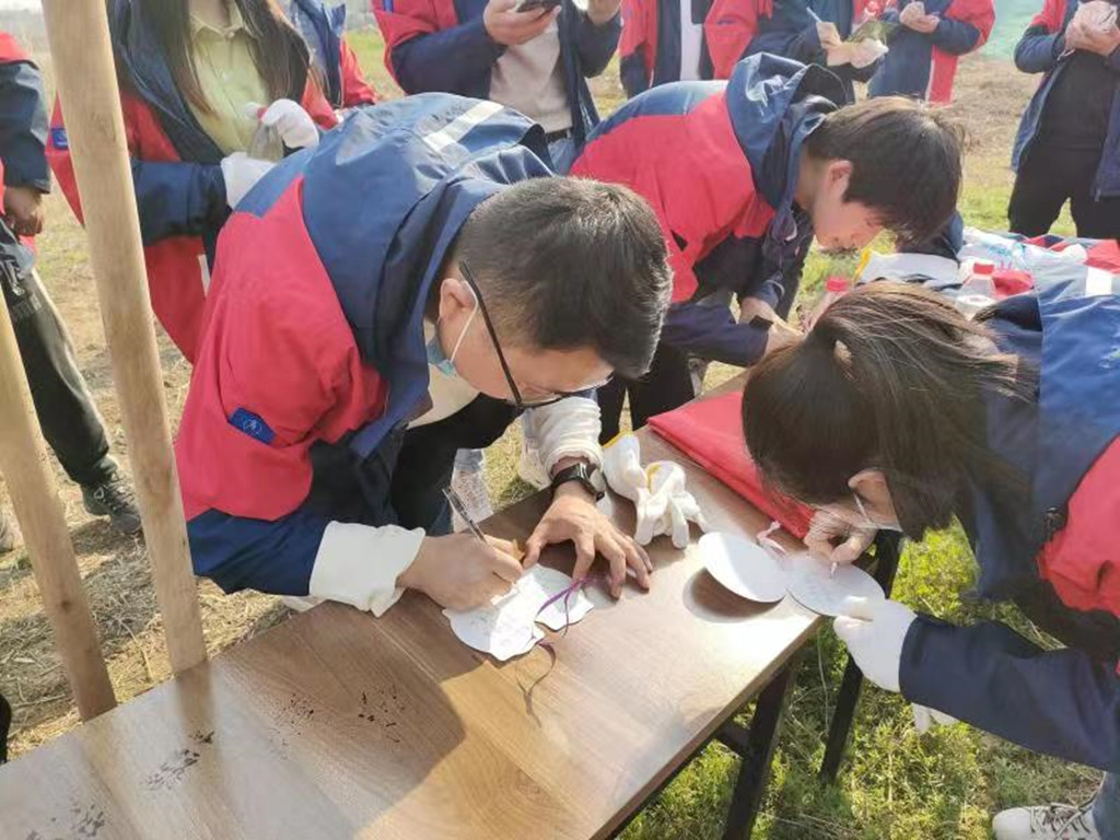 狼人无码精华av午夜精品