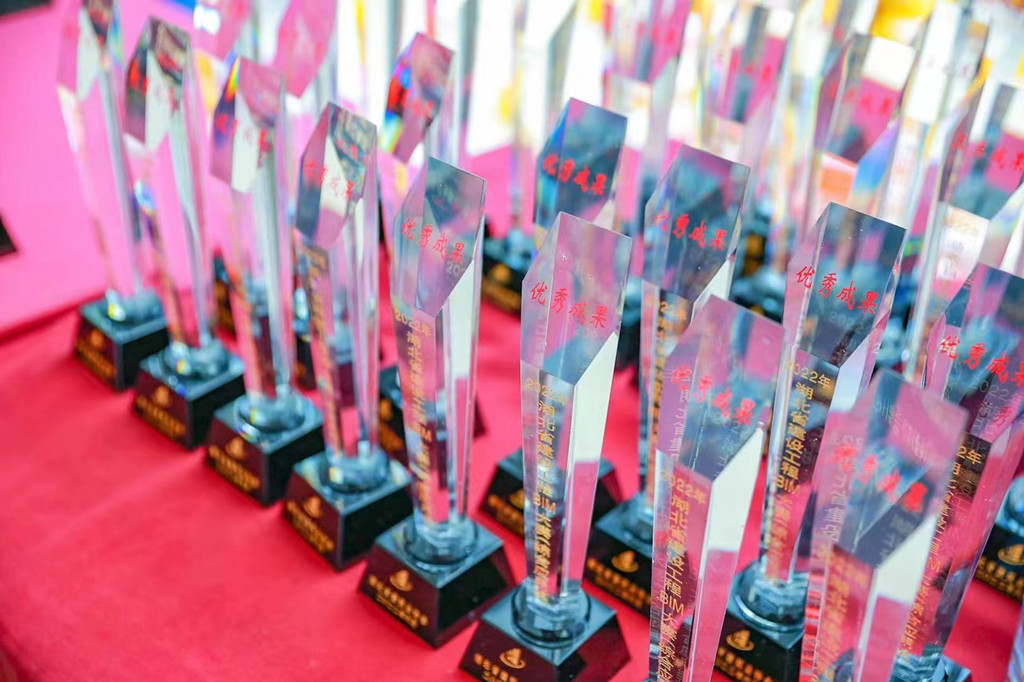 狼人无码精华av午夜精品