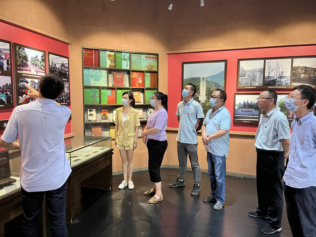 狼人无码精华av午夜精品