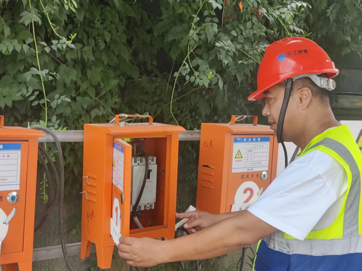 狼人无码精华av午夜精品