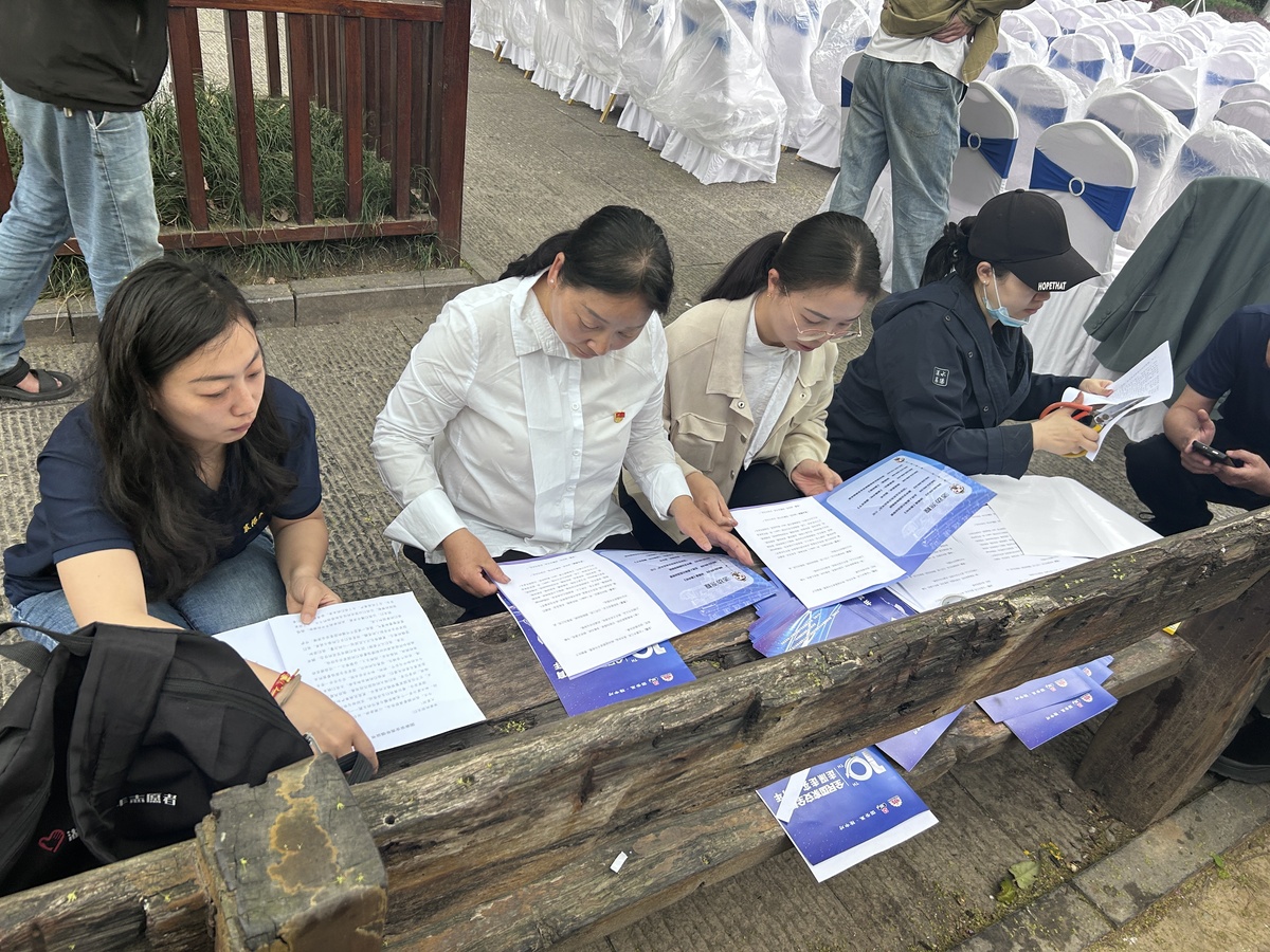 狼人无码精华av午夜精品